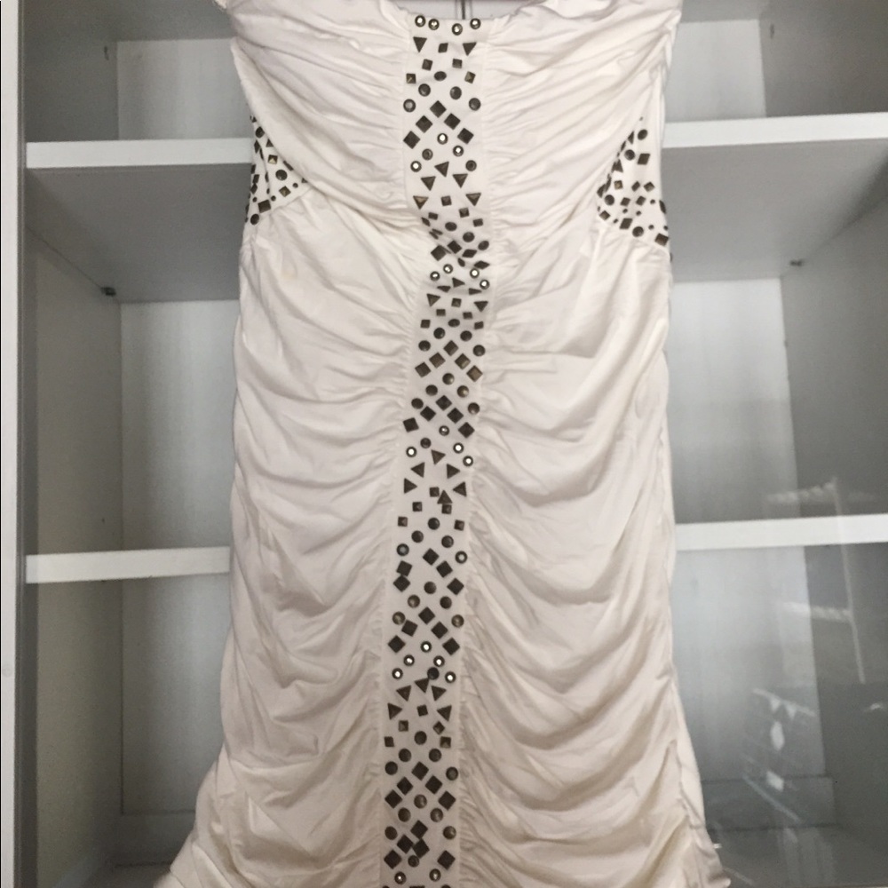 Beautiful Off-white Dress